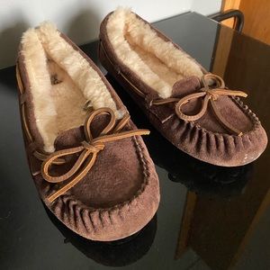 UGG MOCCASINS